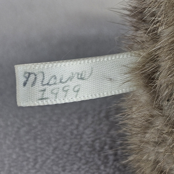 Handmade Anna Jointed Mohair Teddy Bear Red Bow 11" Brown Maine 1999 VTG - Picture 9 of 9